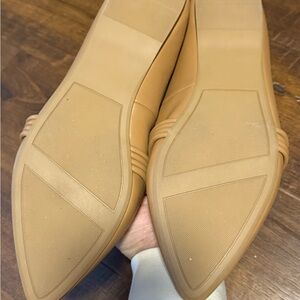 LC Lauren Conrad flats and n Tan